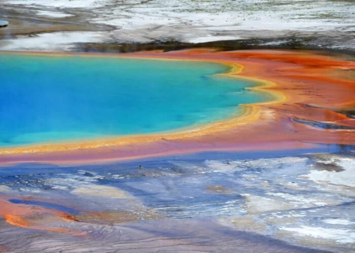 grand prismatic spring, yellowstone, thermal feature